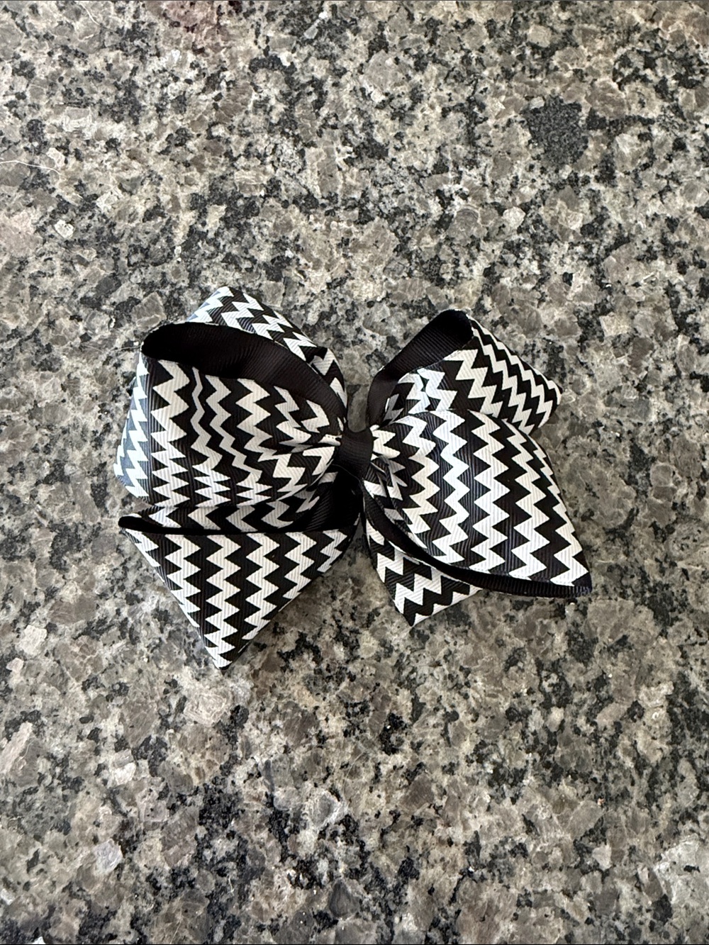 Black & White Chevron Ribbon Bow Hair Clip